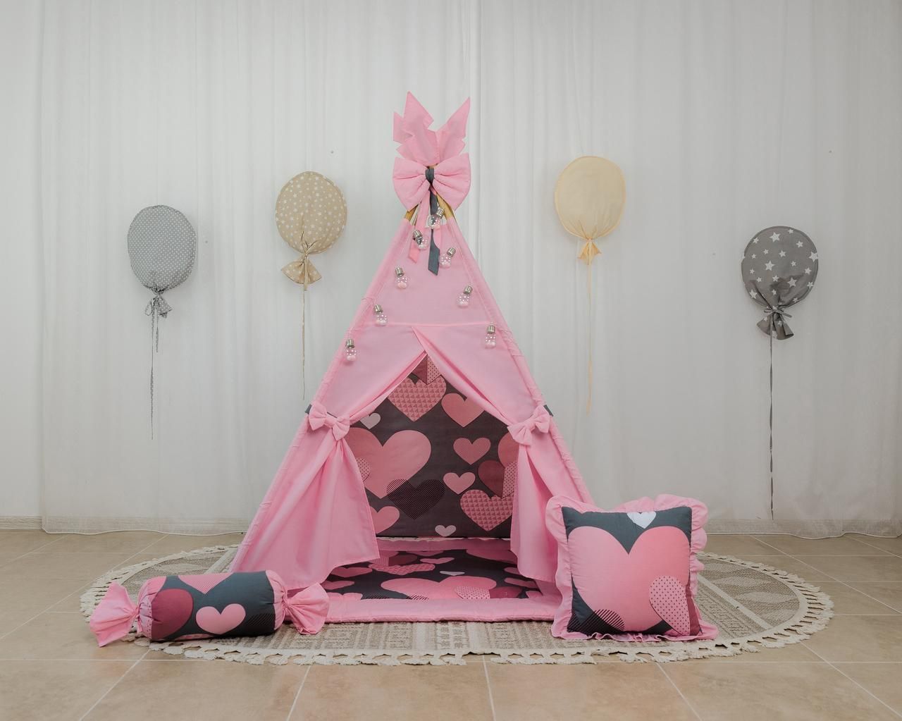 Вігвам для дівчинки з сердечками рожевий Love me