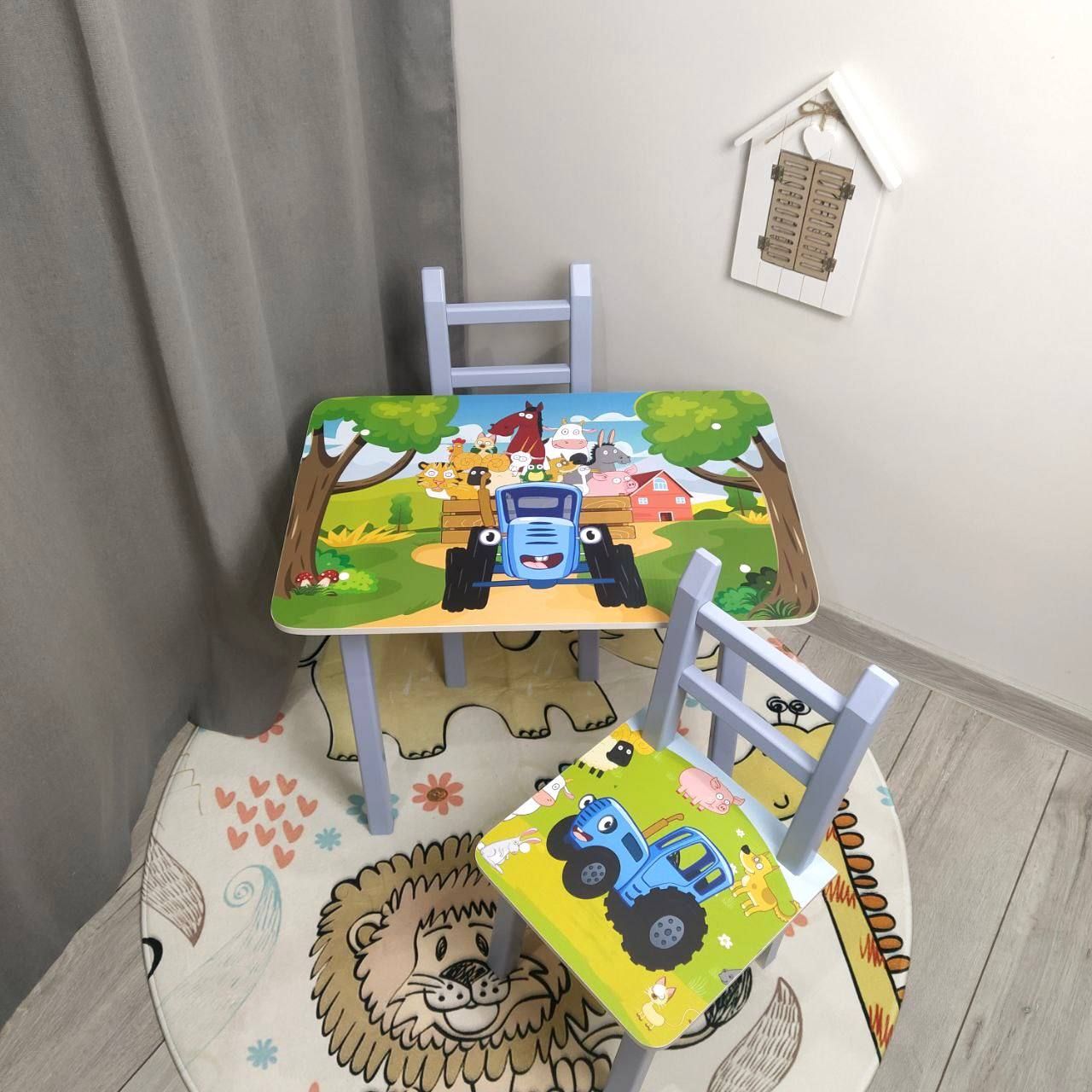 Детский столик и 2 стульчика "Синий трактор"