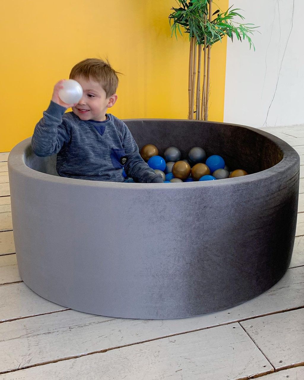 Детский сухой бассейн с шариками (100 шт) Серый бархат