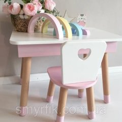 Прямоугольный стол с пеналом и 1 стул с сердечком