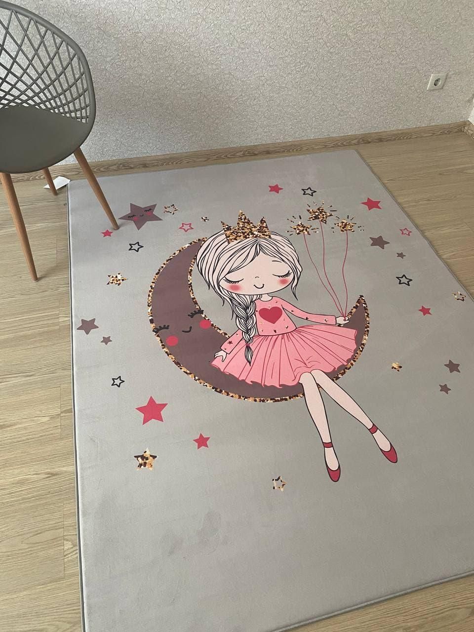 Плюшевий утеплений дитячий килим "Маленька принцеса"