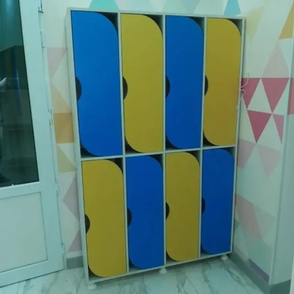 Шафа для обладнання дошкільних установ, 8 секцій