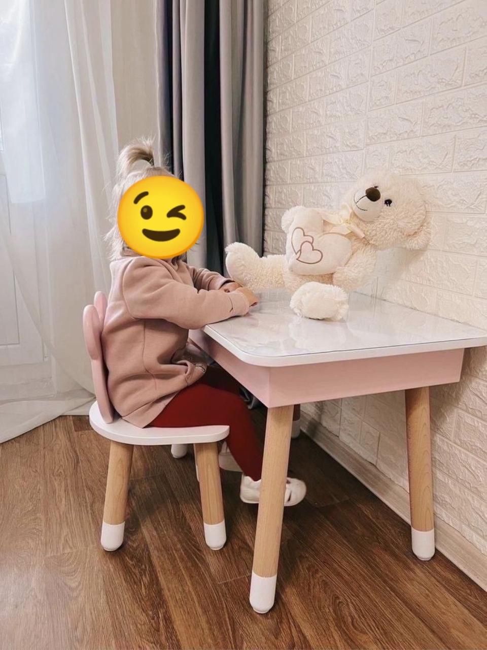 Дитячий стіл прямокутний з пеналом і 2 стільці
