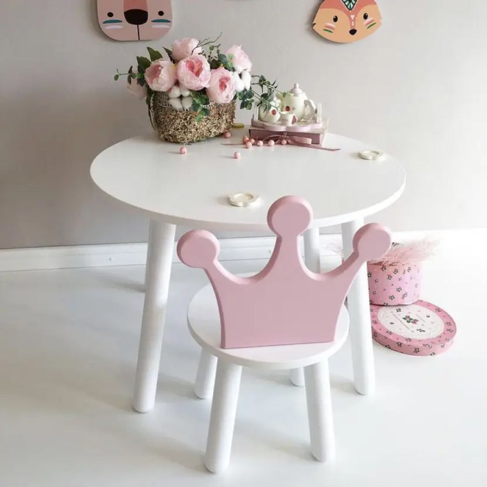Дитячий стіл і 1 стілець (дерев'яний стільчик корона і круглий столик)