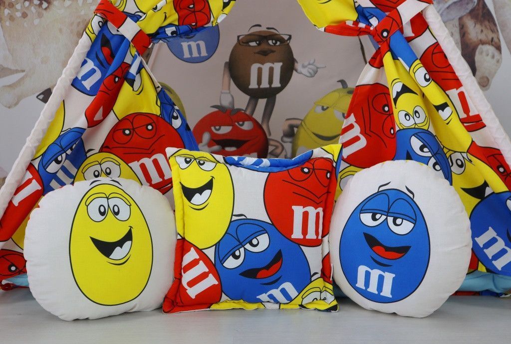 Вигвам палатка M&M's БОН БОН + 3 подушки Полный комплект