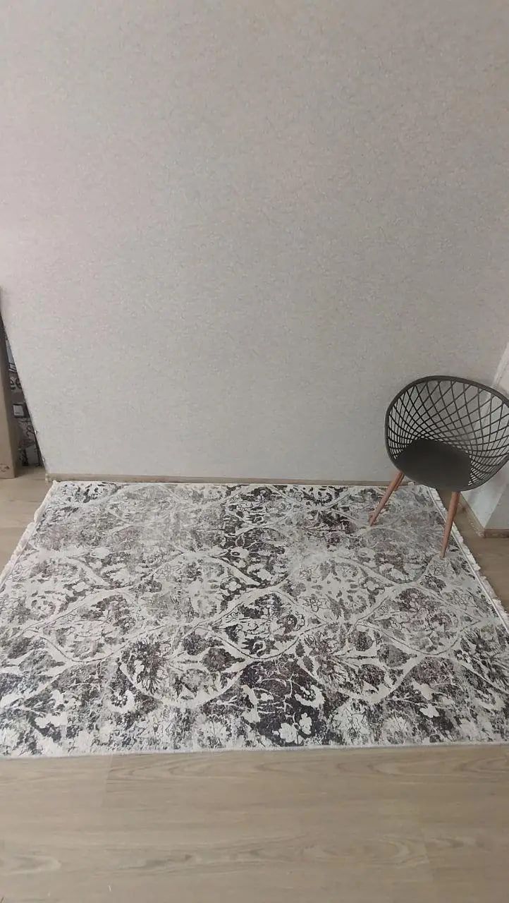 Турецкий ковер в спальню с кисточками